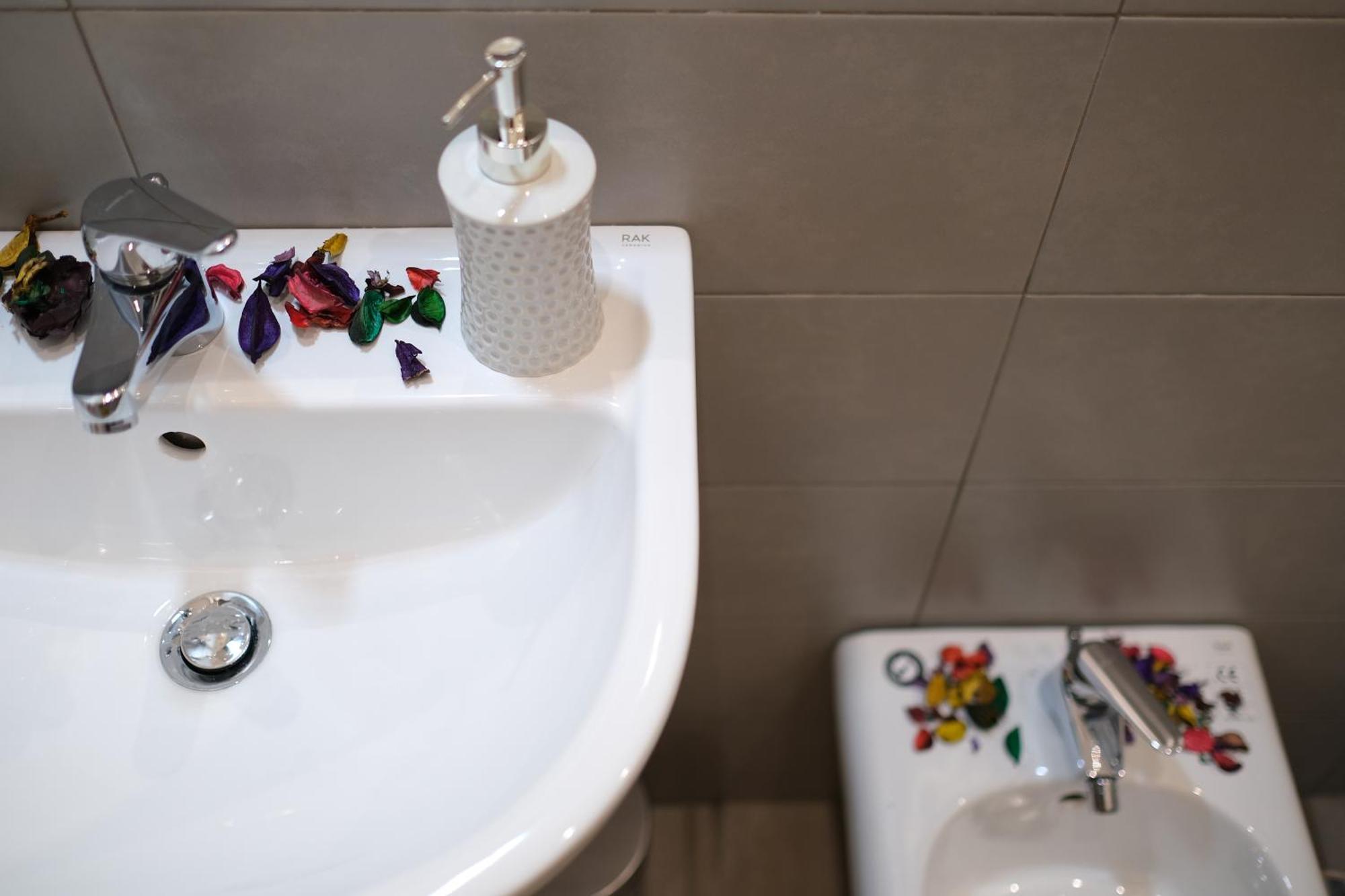 Hoa Suites Аверса Екстериор снимка