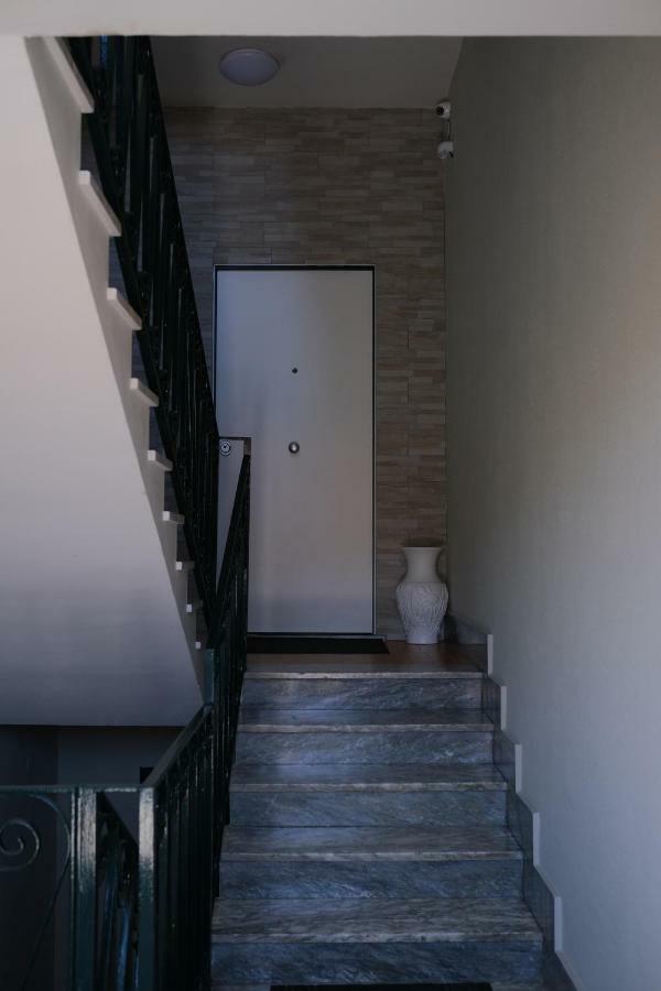 Hoa Suites Аверса Екстериор снимка